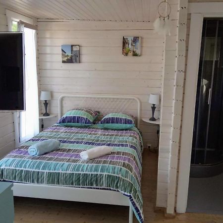 Agreable Petit Chalet Camarsac Buitenkant foto